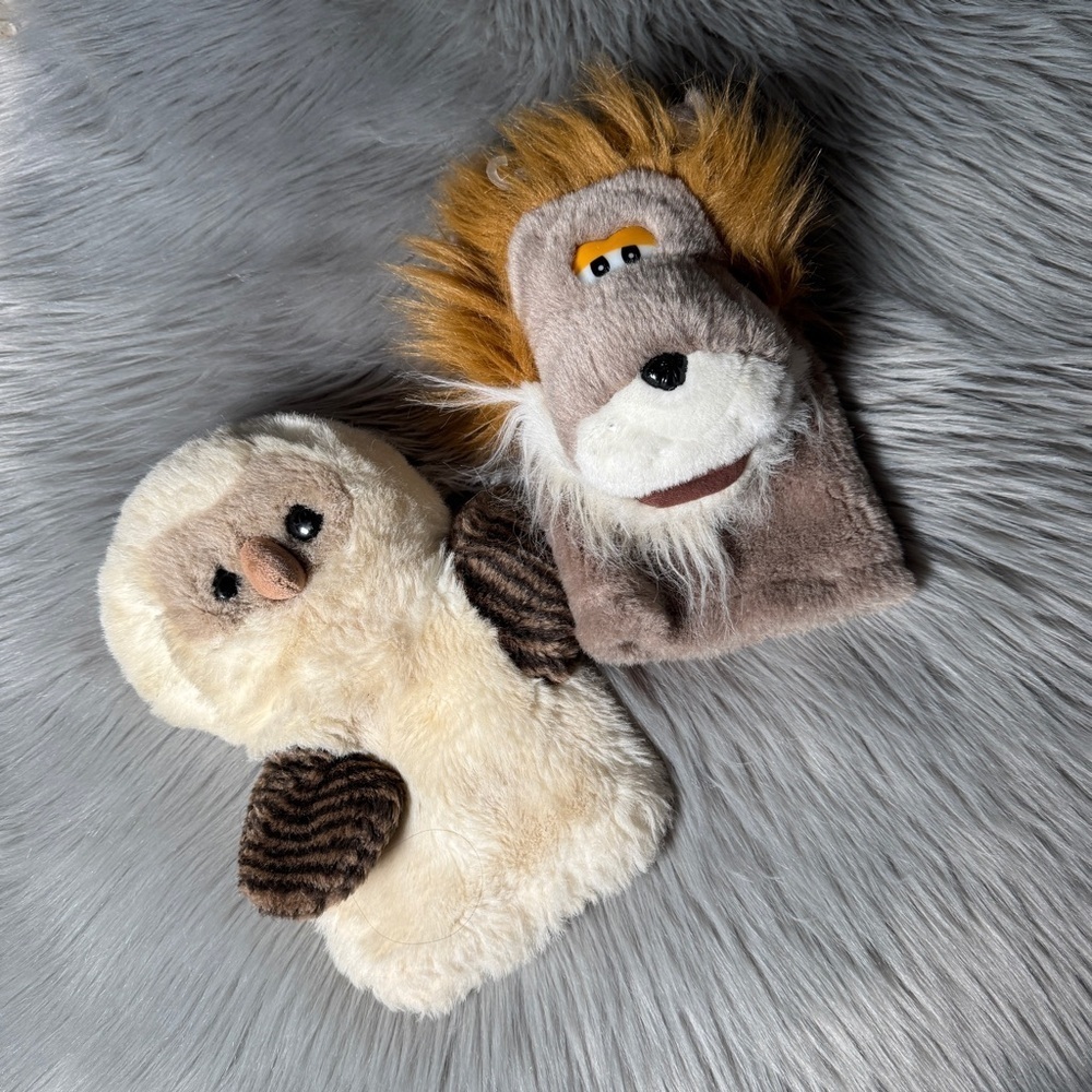 Pair of Vintage Ganz Heritage Collection Hand Puppets